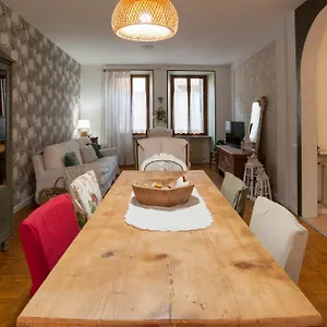  Apartment Via Mezzaterra 10 Italy